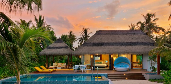 pmm_beach-pool-villa1