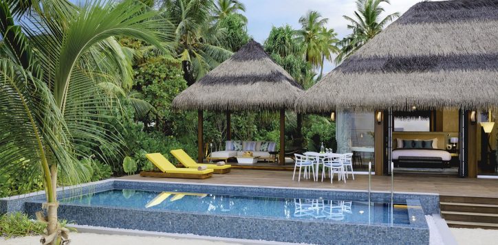 pmm_familybeachvillawithpool_exterior_41151