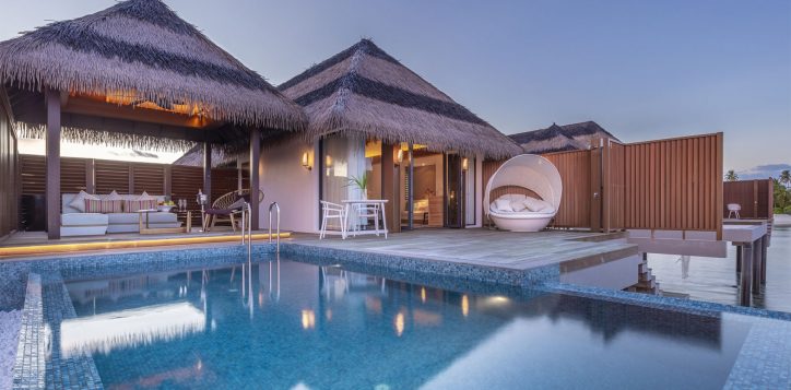 pmm_ocean-pool-villa-exterior1