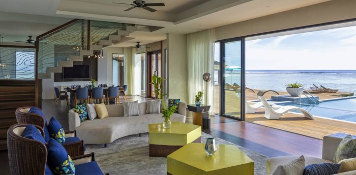 29_royal-suite-living-room-2-2