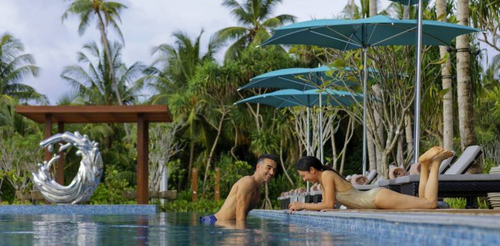 the-hub_pool-2
